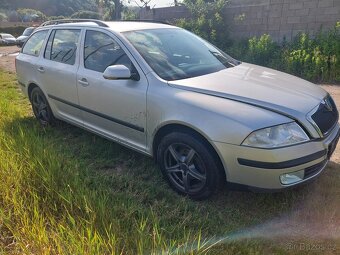 Škoda Octavia II 1.6fsi - 2