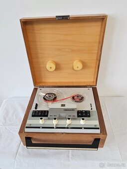 Kotoučový magnetofon Tesla B43 stereo - 2