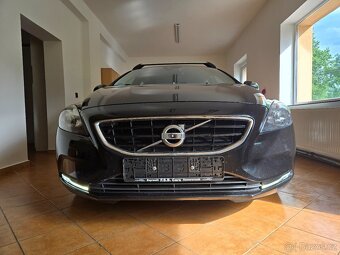 Volvo V40 2,0i 90kW T2 - 2