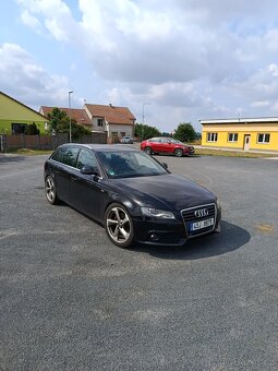 Audi A4 B8 105 kW S-Line - 2