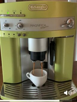 Kavovar DeLonghi - 2