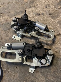 Motor centralu zadnich dveti vw t5 motory steracu - 2