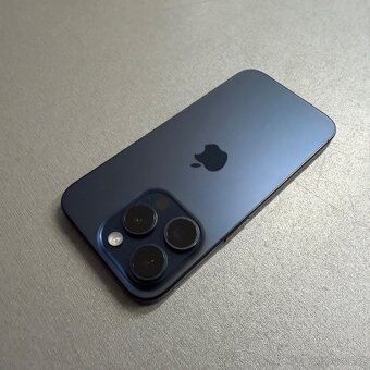 iPhone 15 Pro 128GB modrý, 100% baterie, rok záruka - 2