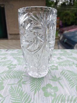 Malá váza - výška 20,5cm, průměr 9cm - 2