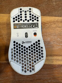 Glorious Model O Wireless – bílá – plně funkční - 2