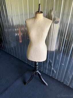 🧵 Stará krejčovská panna – TOP stav - 2