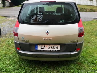 Renault Scenic - 2