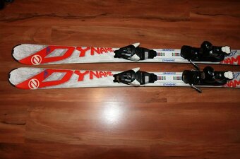 lyže dynamic 130 cm , lyžáky - 2