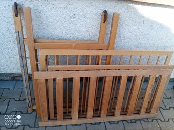 Postýlka + ohrádka - 2