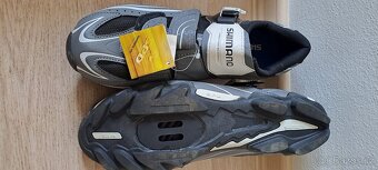 Cyklotretry Shimano, vel.45 - 2