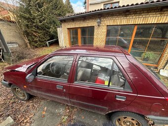 Ford Fiesta 1.3 - 44 kw - 2