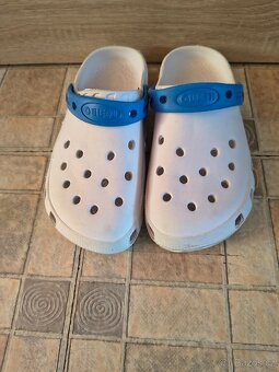 Gumové pantofle vel.34 - 2