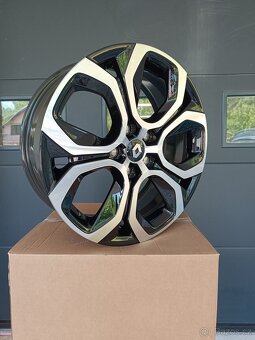 5x114.3 R18 Renault - 2
