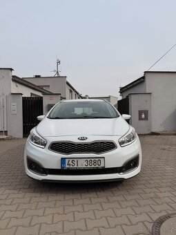 Kia Cee´d, 1.4 CRDi Comfort Plus - 2