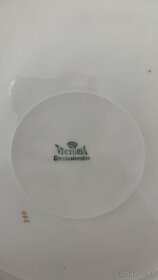 Značený porcelánový talíř - 2