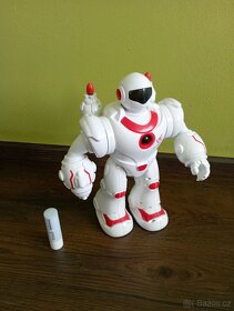 Chodici robot - 2