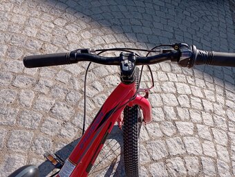 Prodám dětské kolo GT Stomper 20'' Prime 2020 - červená - 2