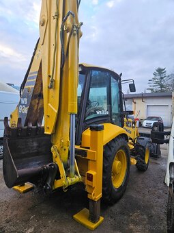 Traktorbáger Komatsu WB93 R - 2