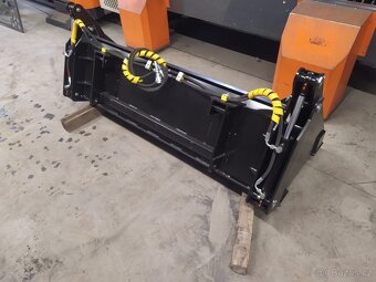 Lopata 4v1 na traktor nakladač manipulátor - 2
