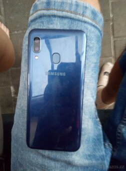 SAMSUNG A20 - 2