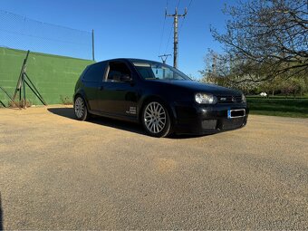 Volkswagen Golf 4 VR6 2.8L 4-Motion - 2