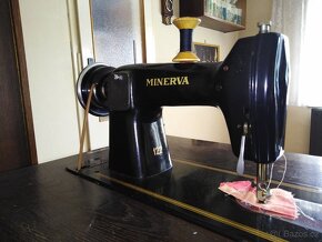 ŠICÍ STROJ MINERVA - 2