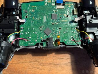 Servis PS5, ovladačů + renovace poškozených ovladačů - 2