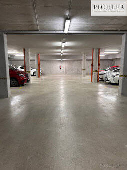 Pronájem, garážové stání a sklepní kóje, 16m2 a 5m2 - 2