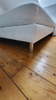 Postel 180 × 200 + matrace - 2