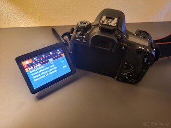 Canon EOS 77D tělo - 2