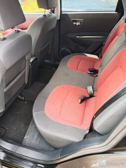 Nissan Qashqai 1.6i - 2