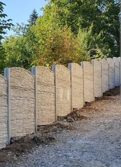 BETONOVÝ PLOT nebo 3D pletivový plot – KOMPLEXNÍ SLUŽBA - 2