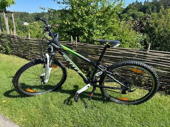 Dětské horské kolo SCOTT Scale JR 24" - 2