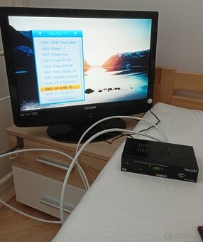 Televize LCD + Set top box - 2