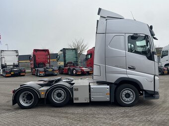 Volvo FH460 6x2 Low Deck - tahač návěsů Pusher - 2