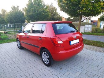 Škoda Fabia 1.2 HTP, 2010, 125 000 km, pěkný stav - 2