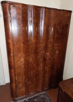 Historický nábytek - 2