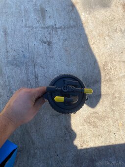 Nadoba palivoveho filtru Peugeot - 2