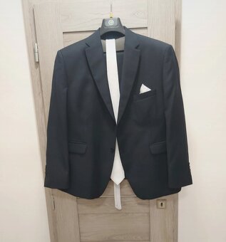Oblek pánský - 2