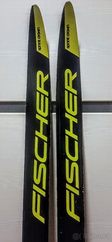 Juniorské běžecké lyže Fischer SPRINT CROWN + TOUR JR vel. 1 - 2