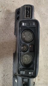 Přístrojová deska Lada - 2