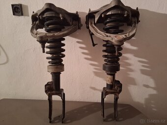 Vw Touareg 7L přední tlumiče - 2