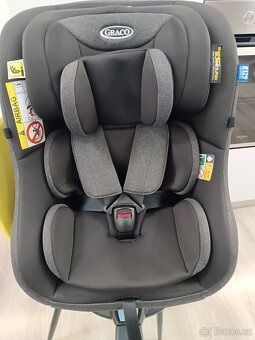 Autosedačka Graco turn2me r129 - 2