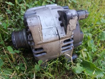 Prodám Alternátor 1.6Hdi Peugeot - Citroen - 2