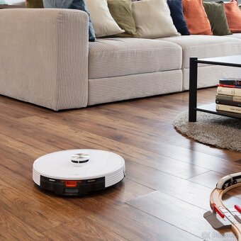 Prodej noveho robotickeho vysavace Niceboy - 2