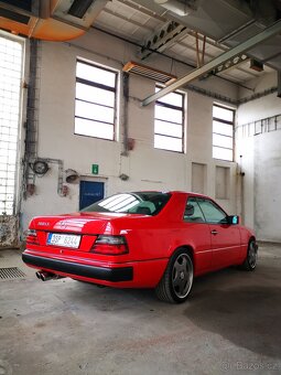 Mercedes W124 E300C - 2