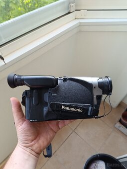 Prodám kameru zn. PANASONIC NV- RX67EG - 2