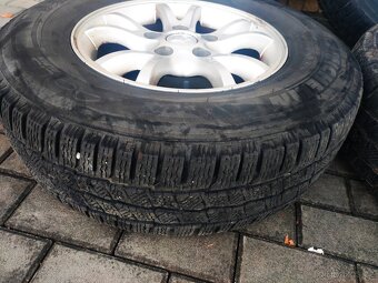 Alukola SsangYong 5x130 r16 s pneu 225/75 R16 - 6 mm - 2