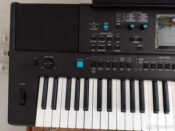 Prodam Yamaha psr e 473 - 2