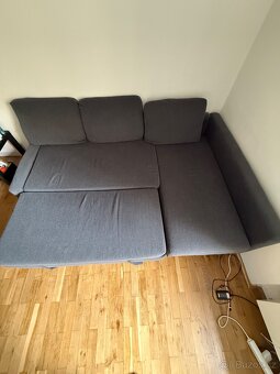 Rohová rozkládací pohovka IKEA FRIHETEN s úložným prostorem - 2